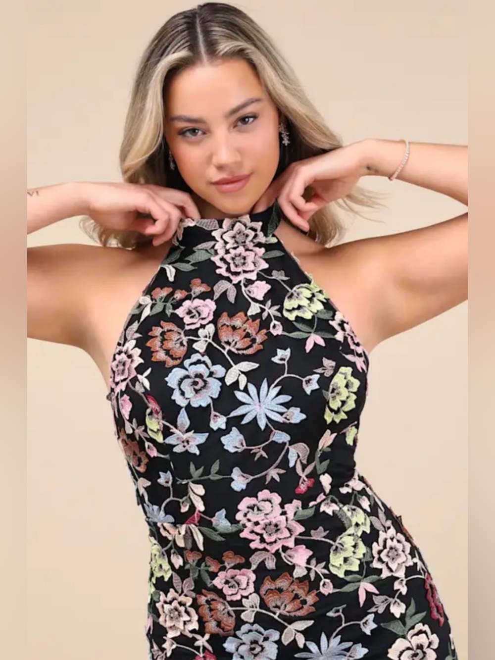 Lulu's Infinite Praise Black 3D Floral Embroidered Halter Maxi Dress NWT Size L - Picture 7 of 9